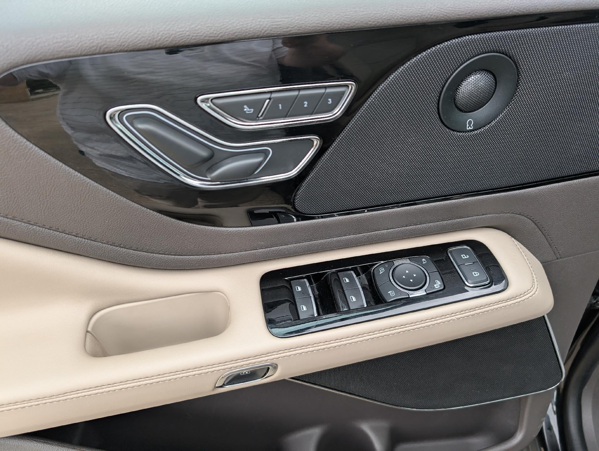 2022 Lincoln Aviator Reserve AWD