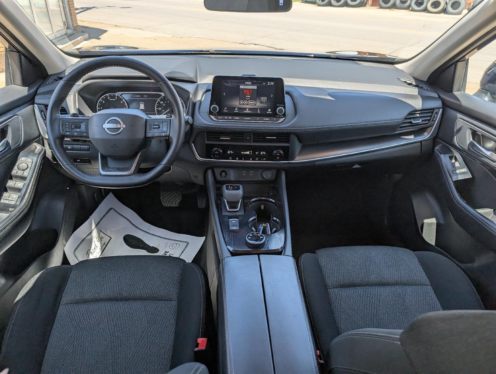 2025 Nissan Rogue AWD SV