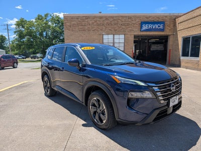 2025 Nissan Rogue AWD SV