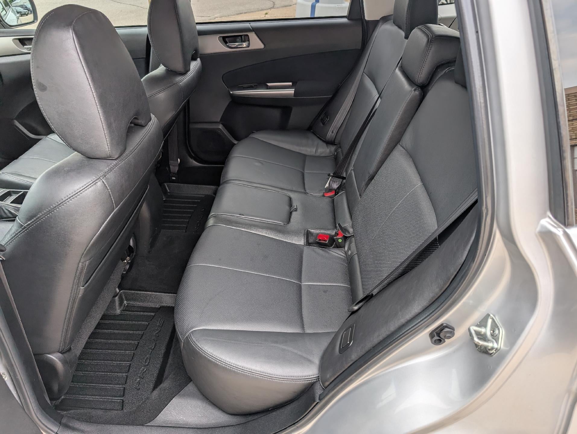 2011 Subaru Forester 2.5X Touring with Navigation