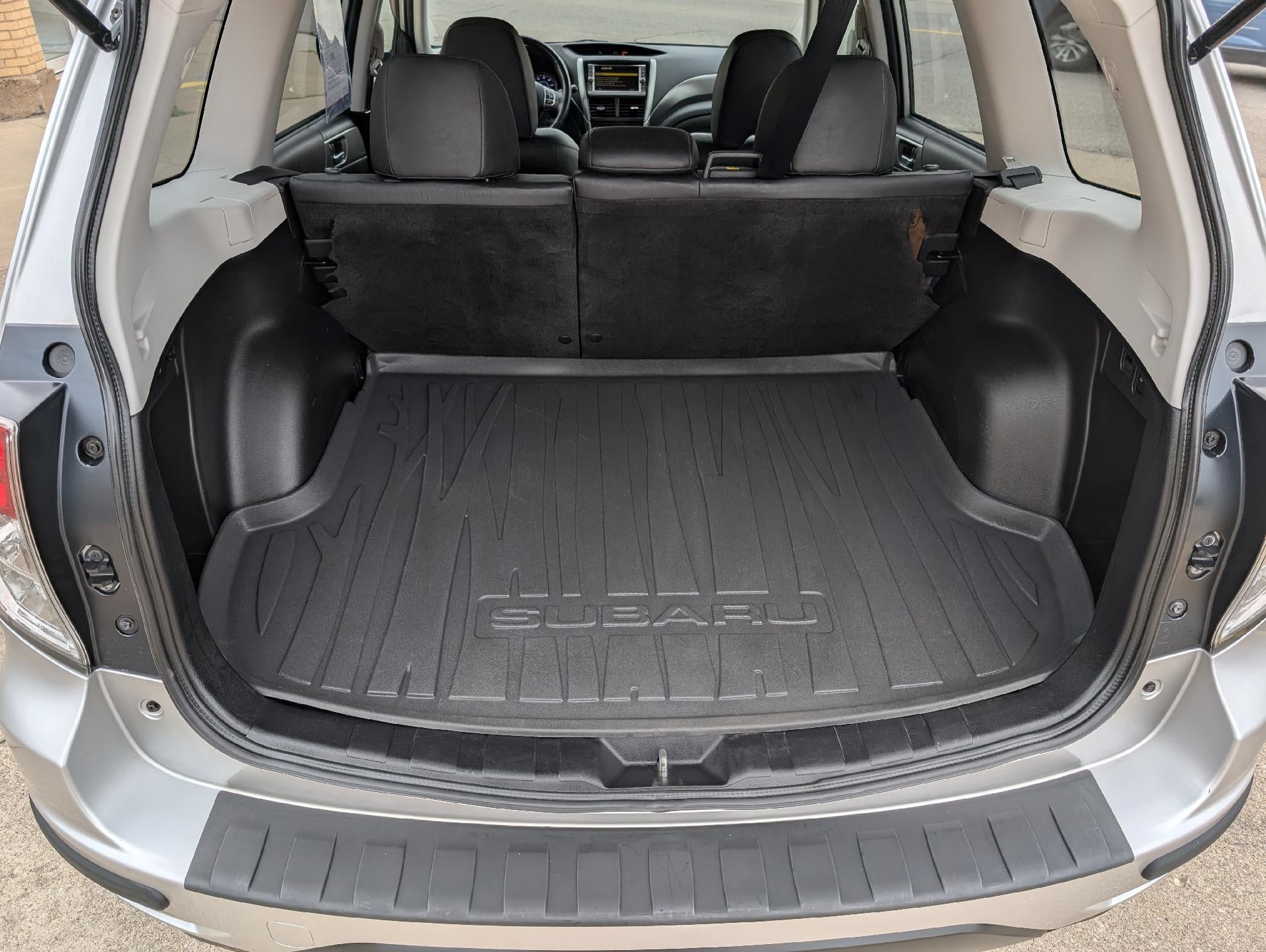 2011 Subaru Forester 2.5X Touring with Navigation