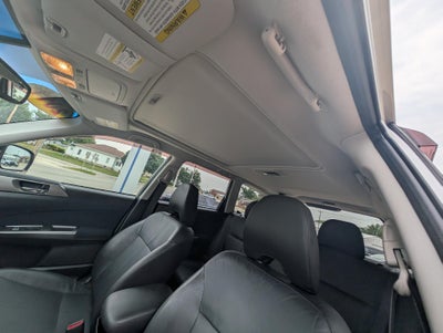 2011 Subaru Forester 2.5X Touring with Navigation