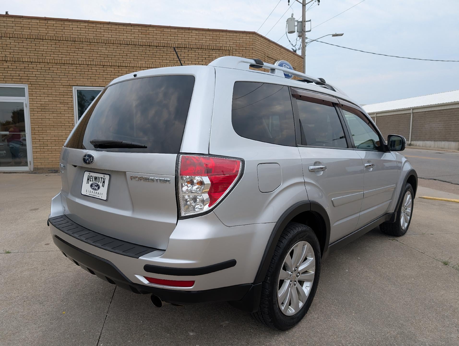 2011 Subaru Forester 2.5X Touring with Navigation