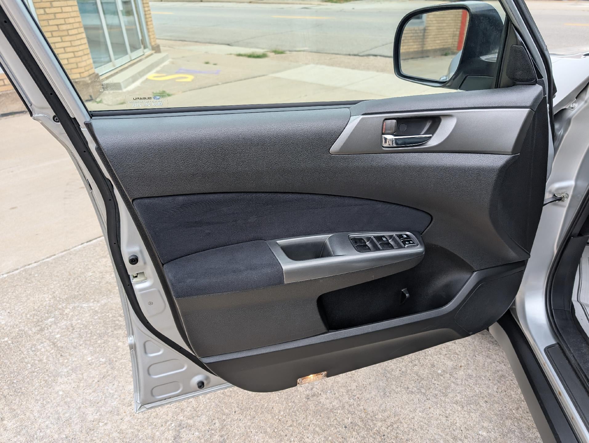2011 Subaru Forester 2.5X Touring with Navigation